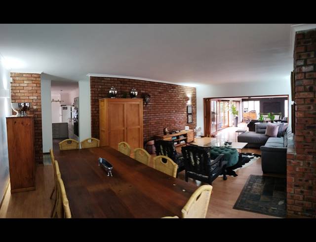4 BEDROOM HOUSE FOR SALE IN WINTERHOEK PARK